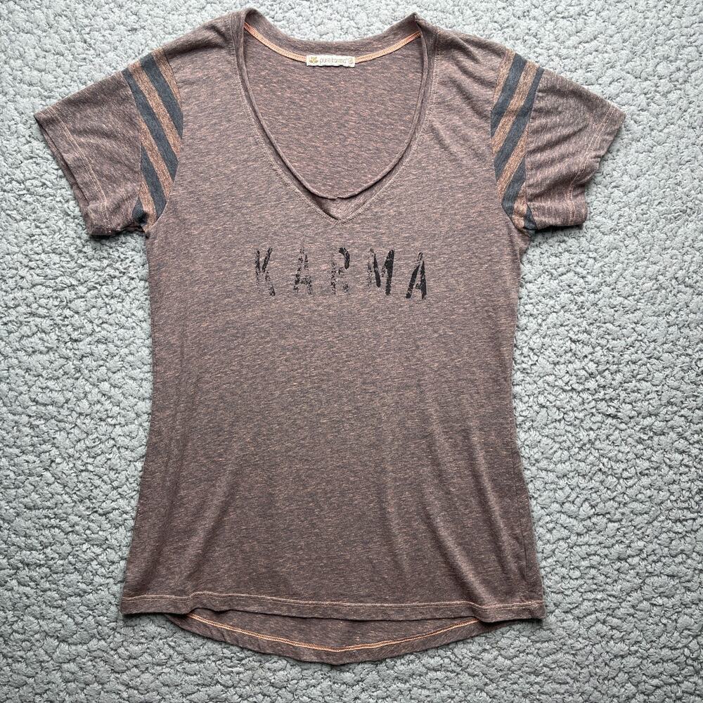 Pure Karma V-Neck Shirt Womens Medium Karma Graphic Short Sleeve Mauve